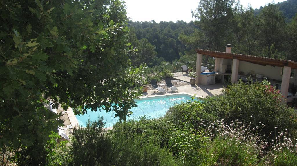 Les Hauts Des Materonnes Tourves Bagian luar foto